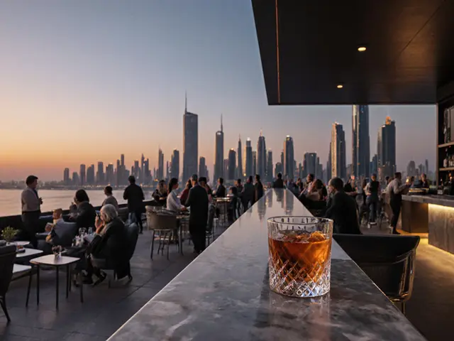 Nightlife in Abu Dhabi: From Sunset to Sunrise - Complete Guide